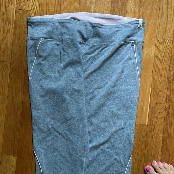 Satva Organic XL Leggings. New. - Picture 2 of 4